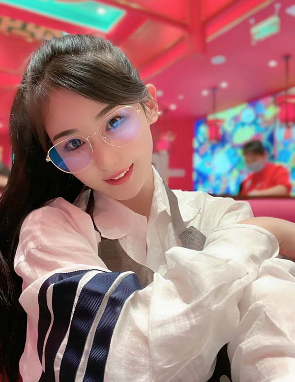 迪拜伴游网